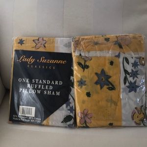 2 new in package standard pillow shams